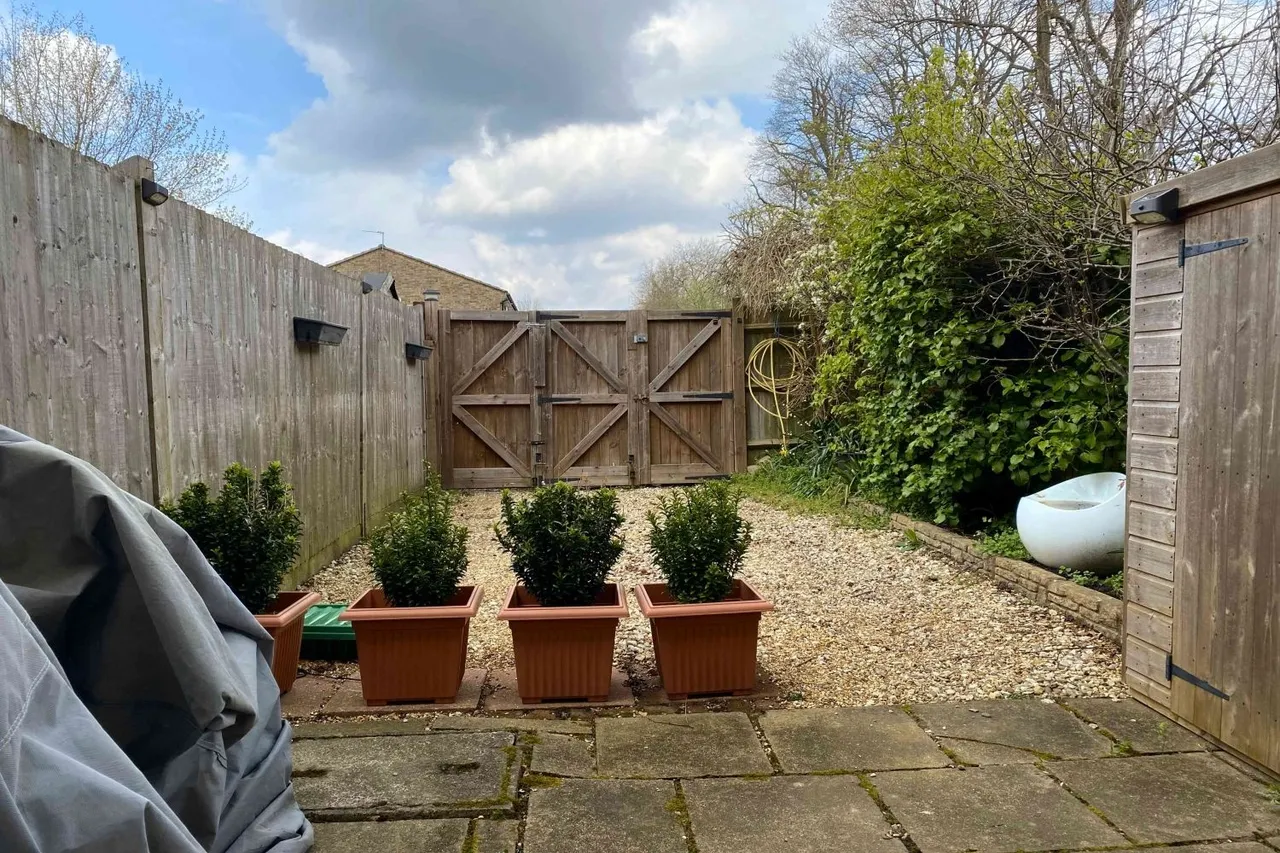 Somergate, Horsham, RH12, photo 7