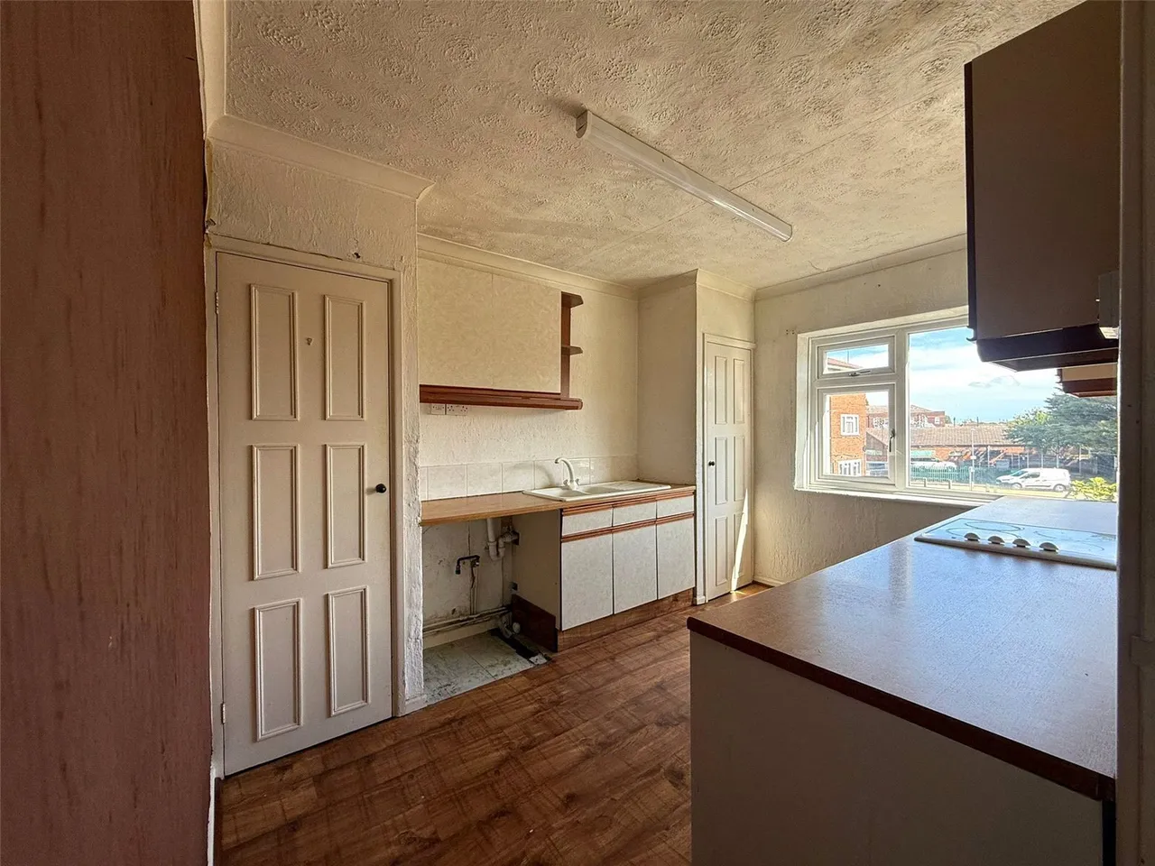 Market Avenue, Wickford, Essex, SS12, photo 4