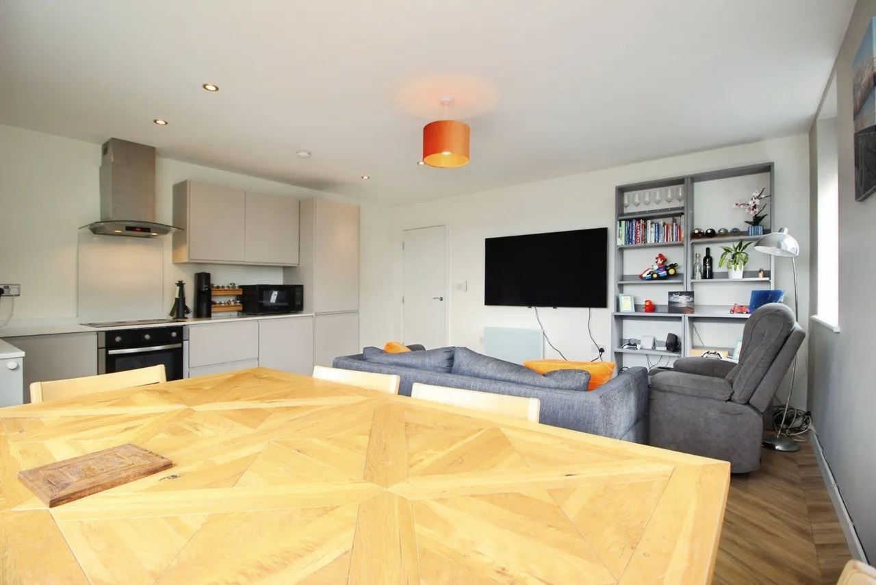 Ellerby Road, West Yorkshire, LS9, photo 3