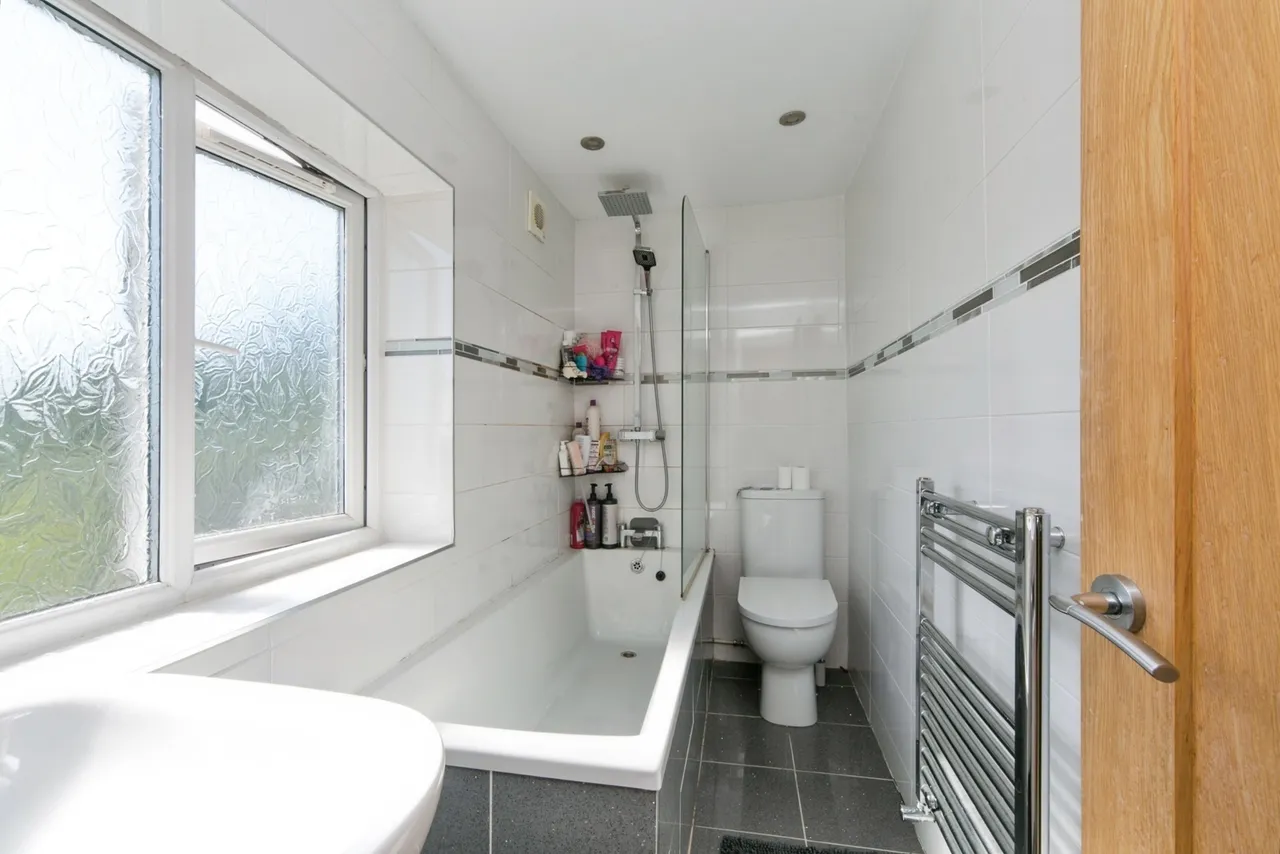 Tan Y Marian, Llanddulas, LL22, photo 10