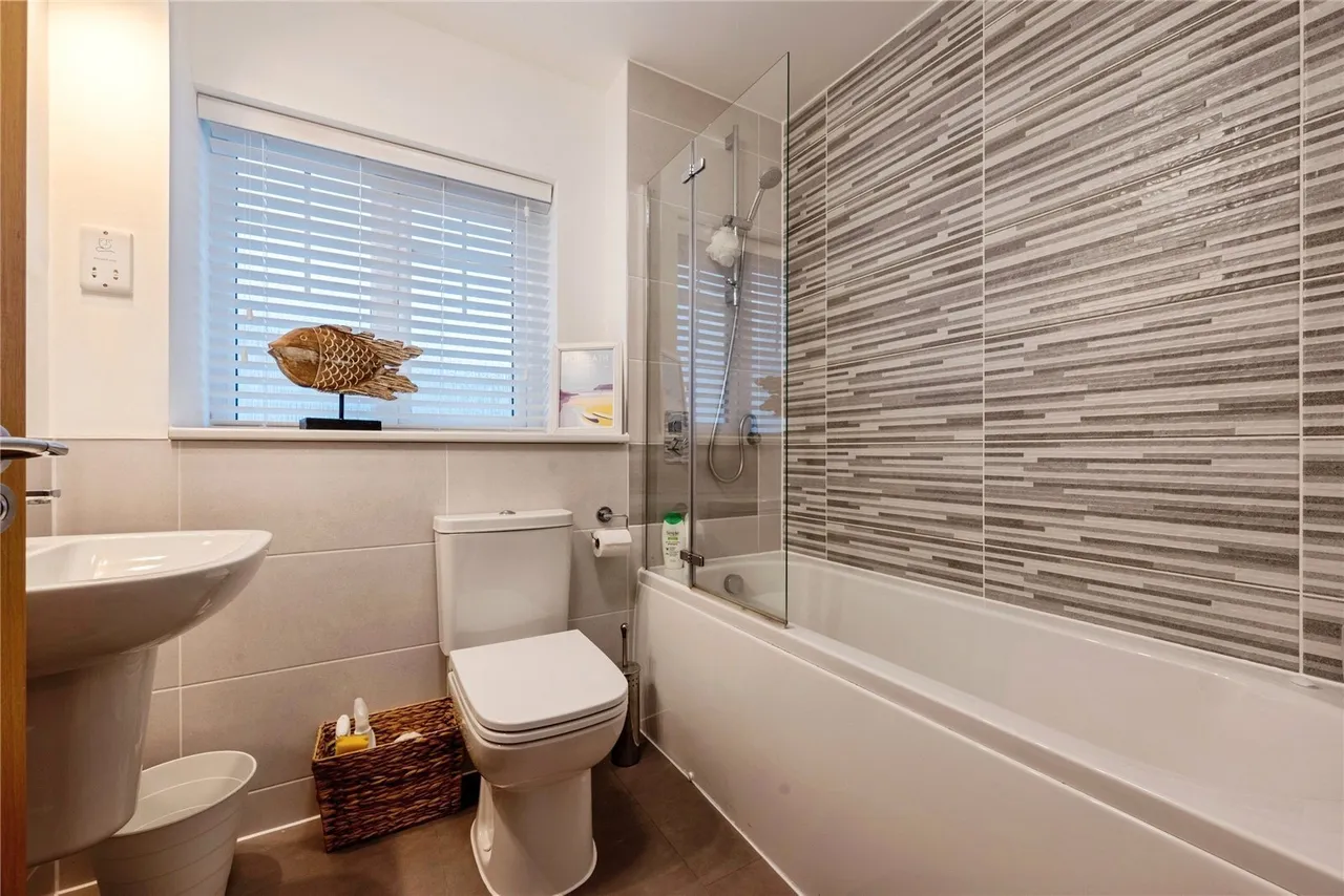 Nutwell Close, Padstow, PL28, photo 11