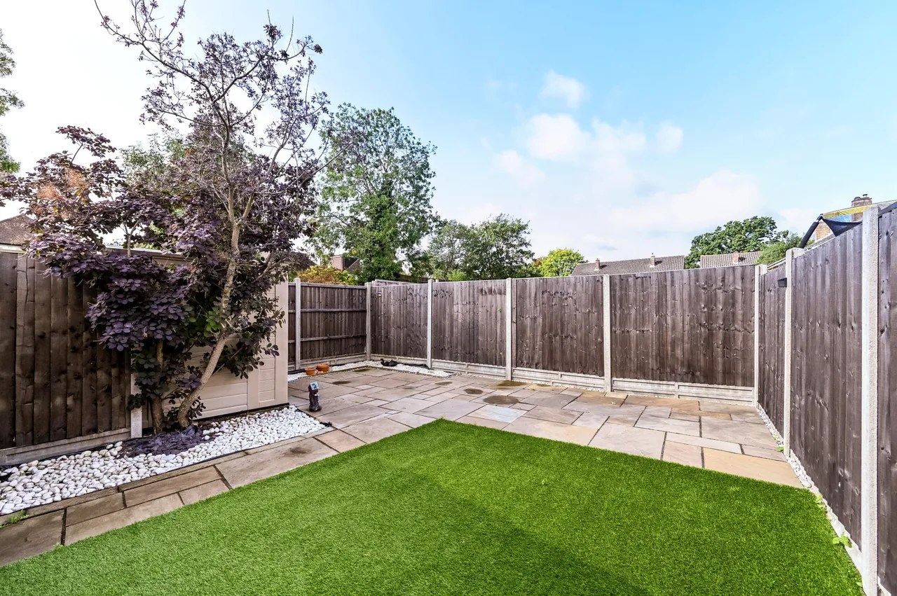 19 Blakes Lane, New Malden, photo 4