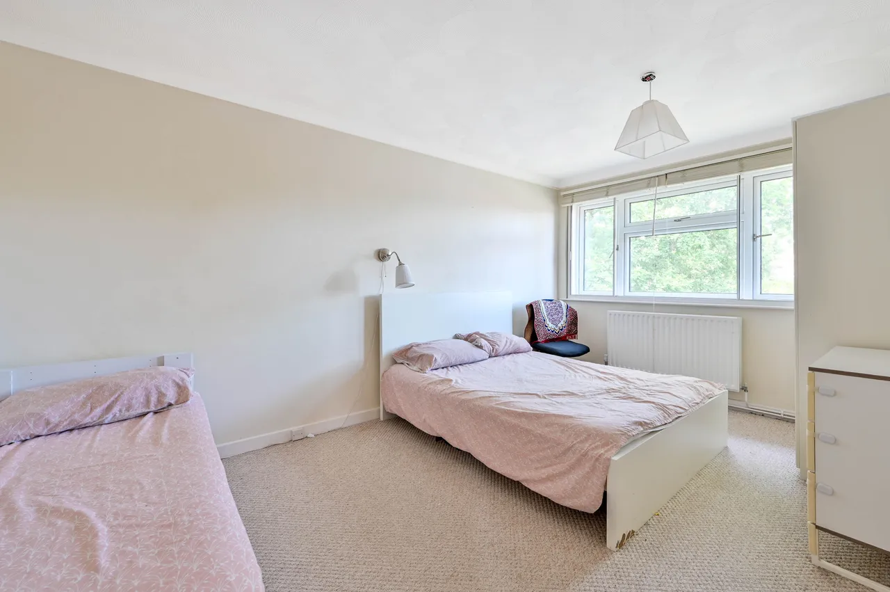 19 Blakes Lane, New Malden, photo 6