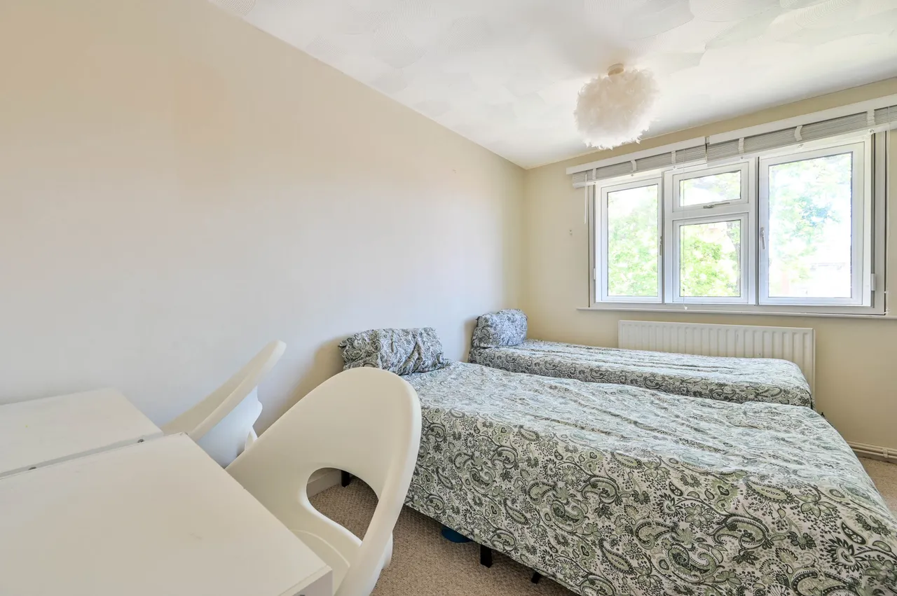 19 Blakes Lane, New Malden, photo 7