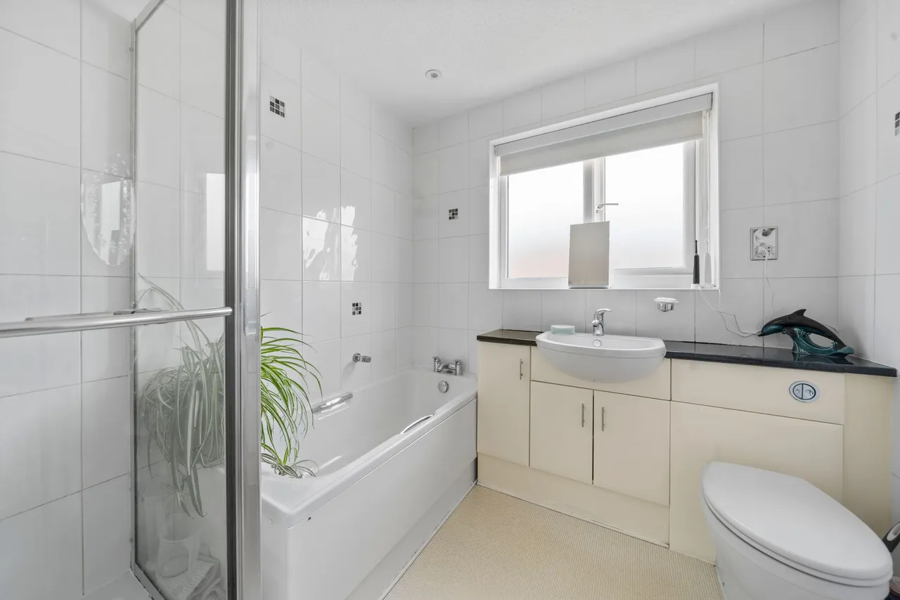 Oakwood Drive, Leigh, Leigh, WN7 3LZ, photo 19