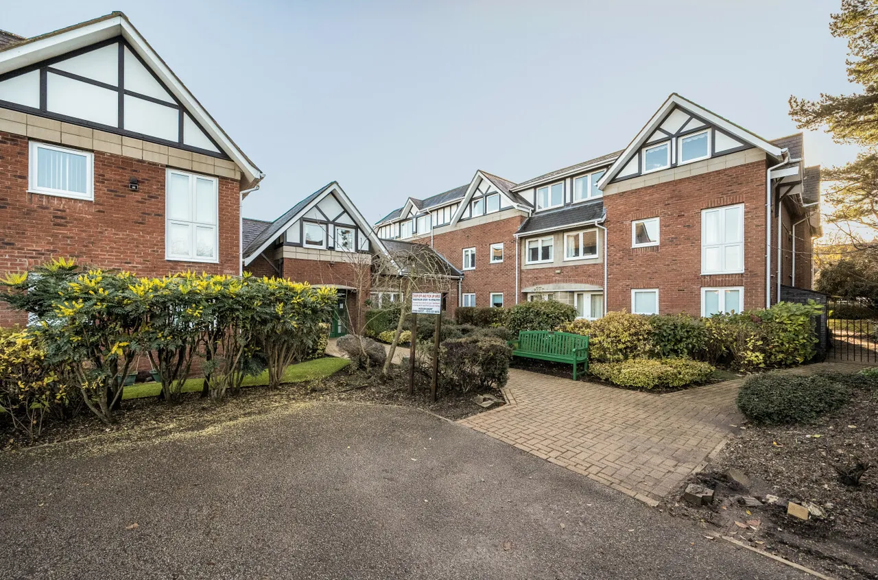 Barrow Lane, Hessle, HU13, photo 12