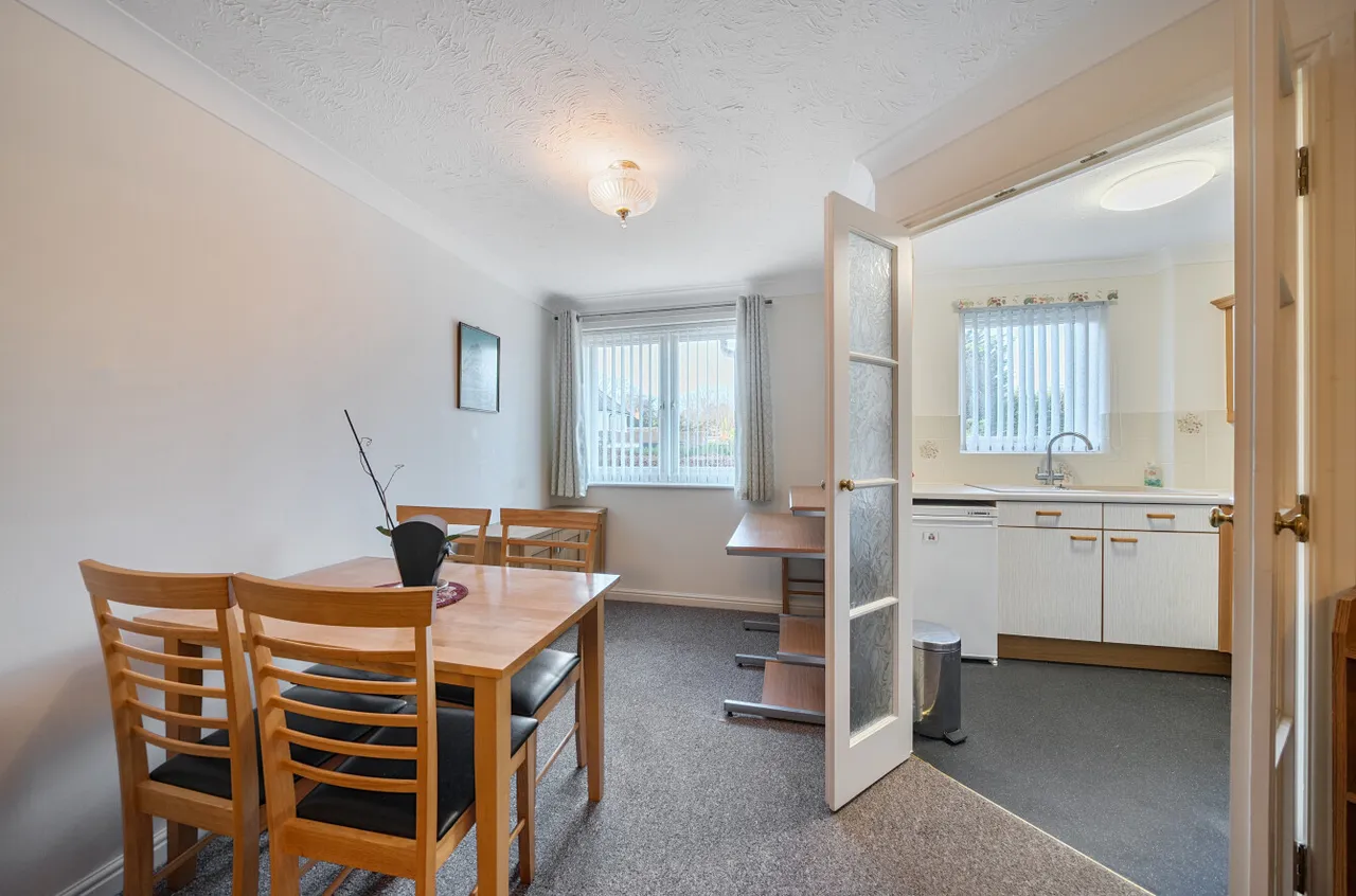 Barrow Lane, Hessle, HU13, photo 5
