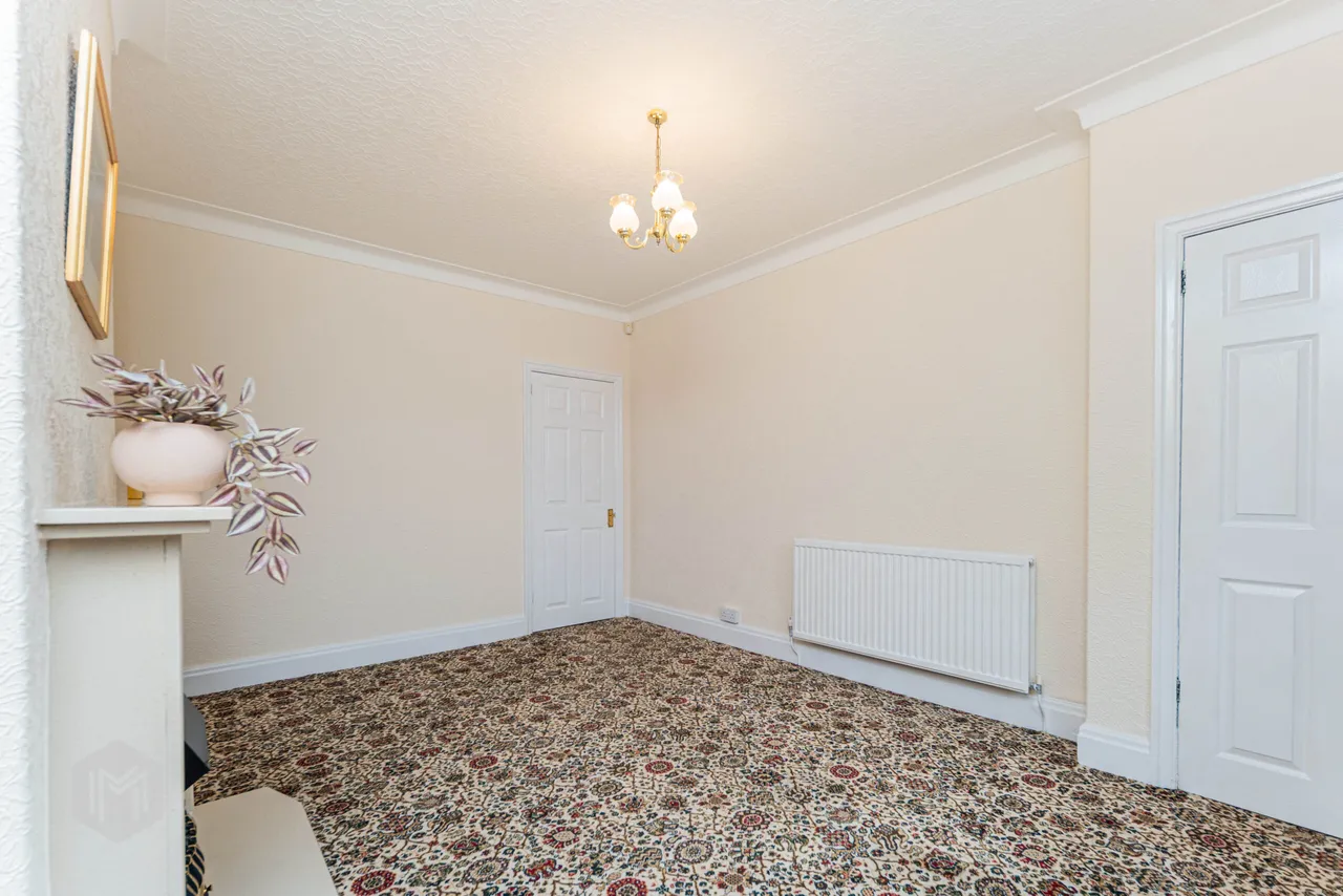 Tottington Road, Bolton, BL2 4BH, photo 3