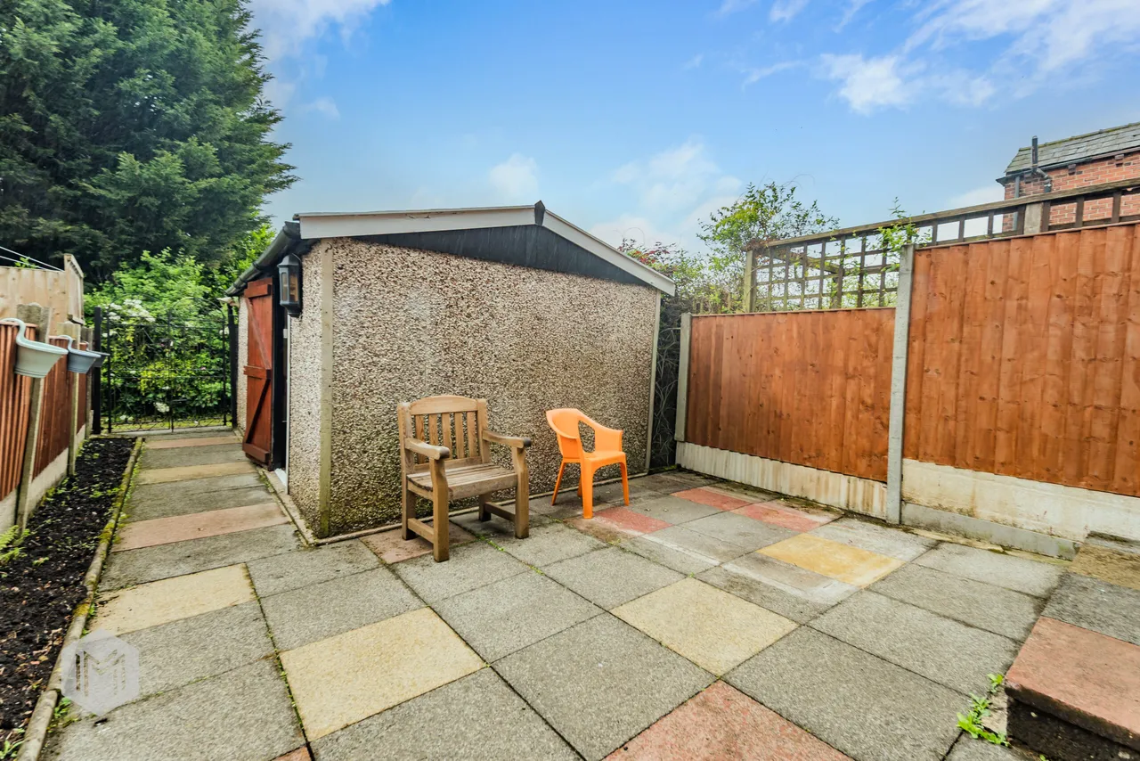Tottington Road, Bolton, BL2 4BH, photo 12