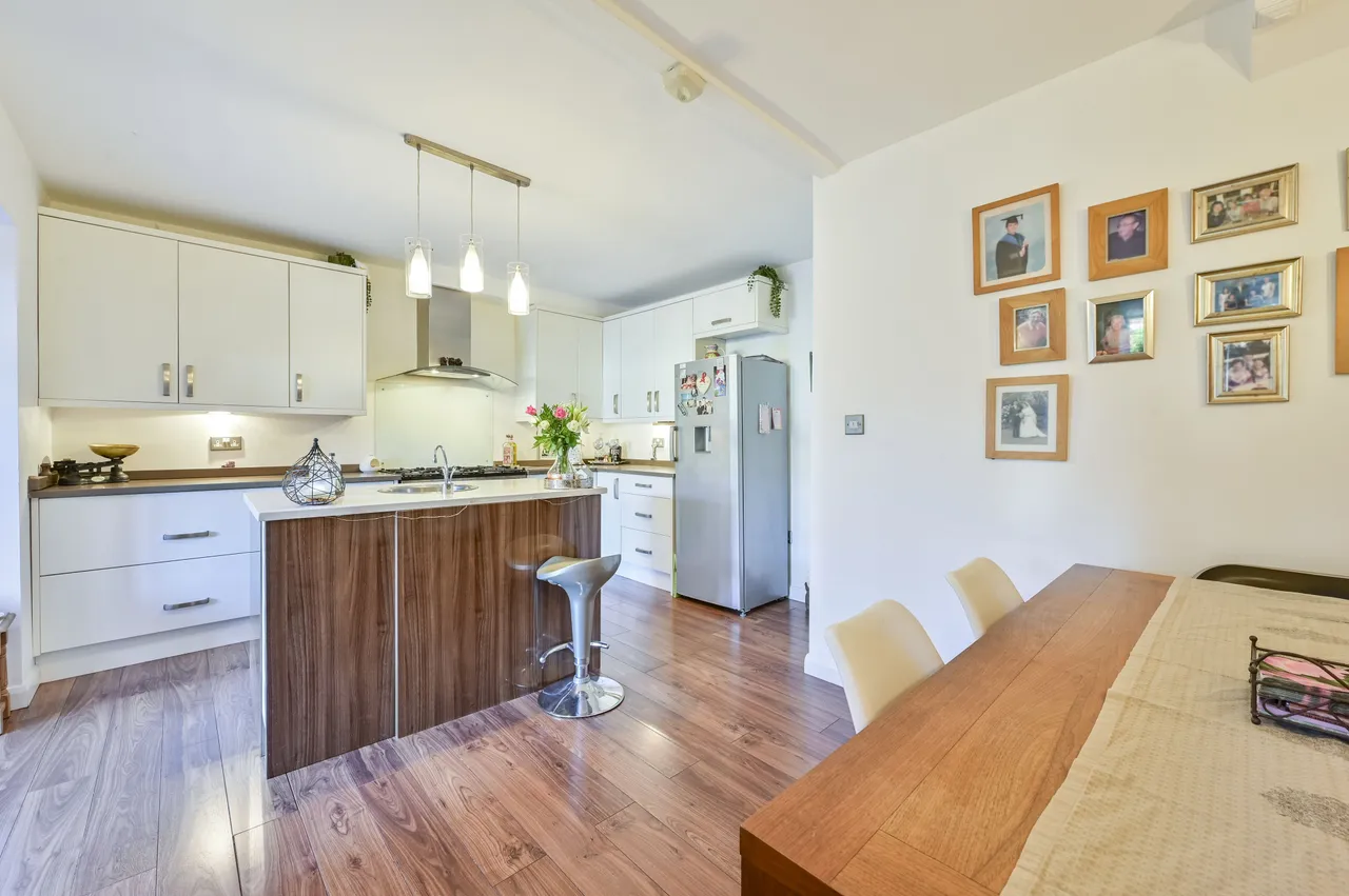 92 Worton Road, Isleworth, photo 3