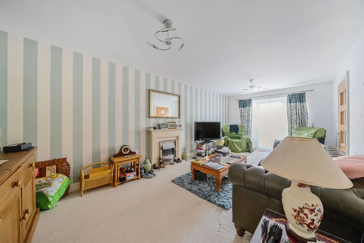 Meadowside, Storrington, RH20, photo 4