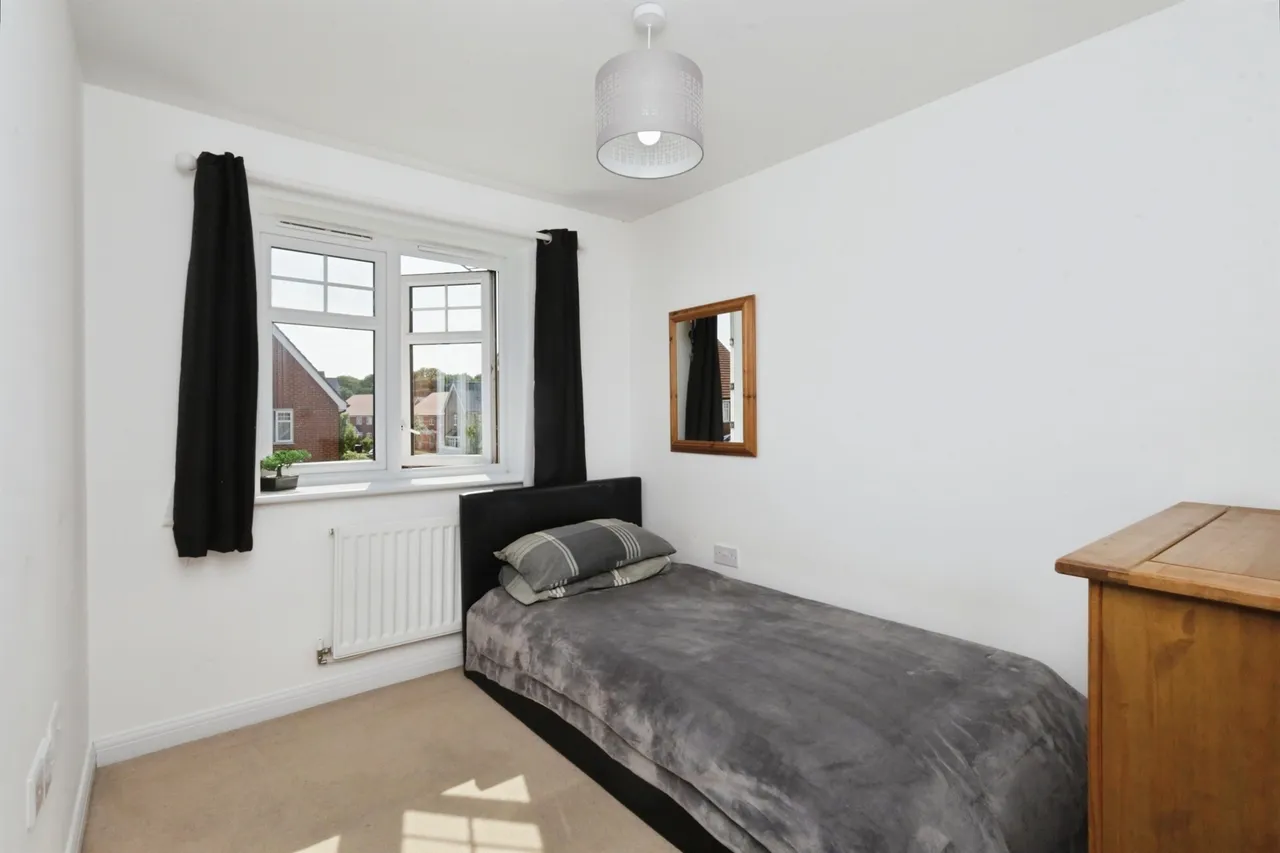 Goldfinch Lane, Hellingly, BN27, photo 8