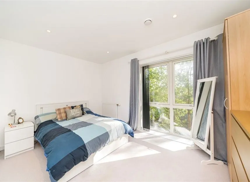 Wilkinson Close, Cricklewood, NW2, photo 4