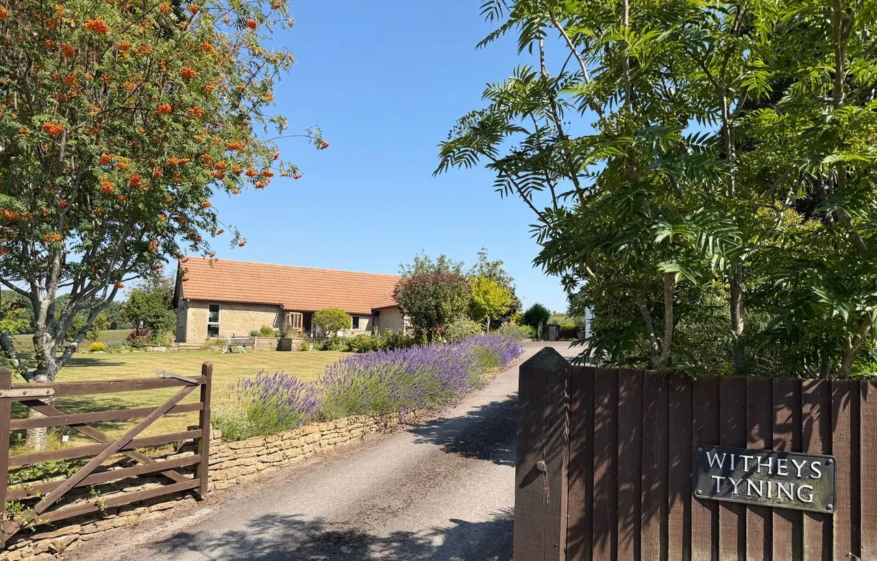 4 bed house for sale, Lyes Green, Corsley, BA12