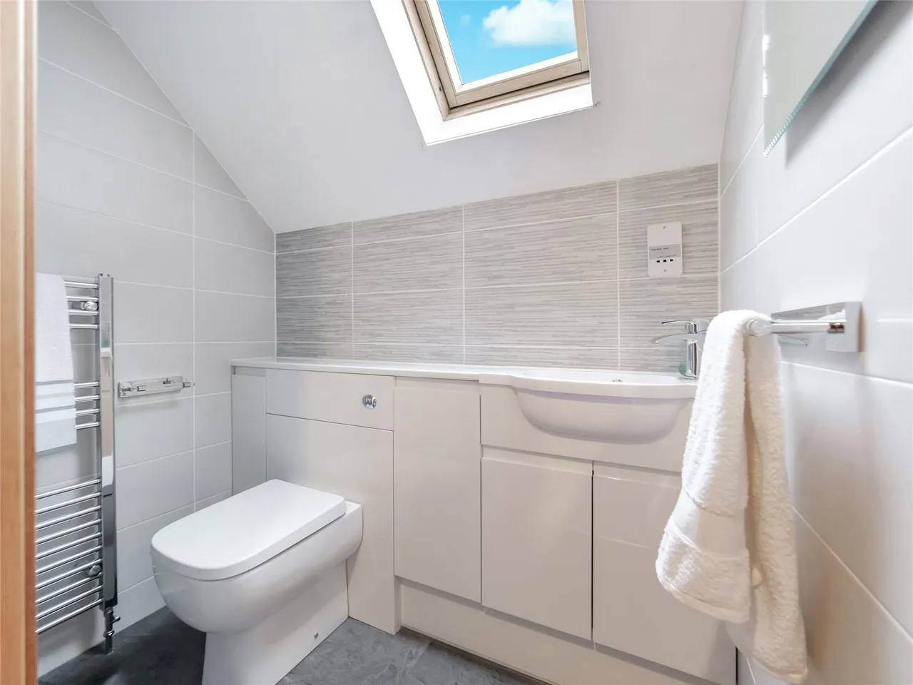 Balmoral Wynd, Stewarton, KA3, photo 18