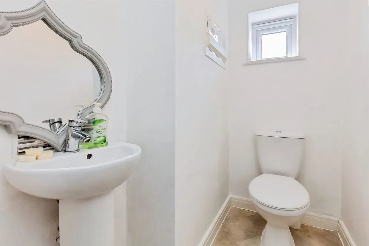 Troon Close, Corby, NN17, photo 5