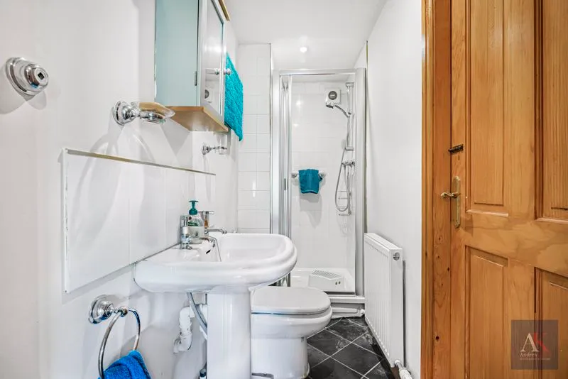 5 Top O Th Hill Road, Todmorden OL14 6QA, photo 10