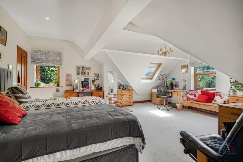 5 Top O Th Hill Road, Todmorden OL14 6QA, photo 16