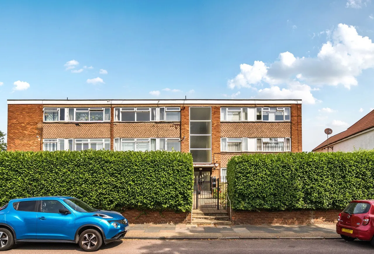 Slough Lane, London, NW9 8QJ, photo 5