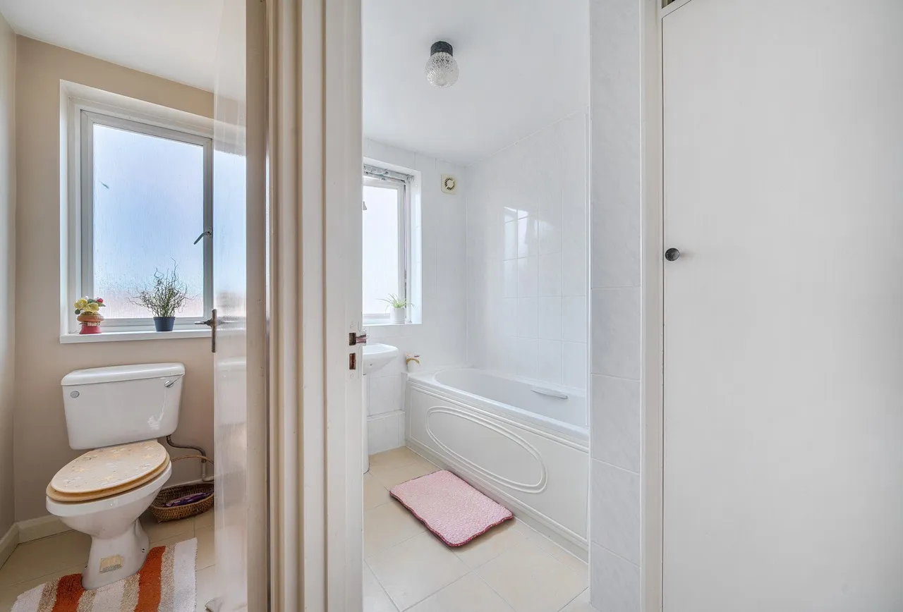 Slough Lane, London, NW9 8QJ, photo 7