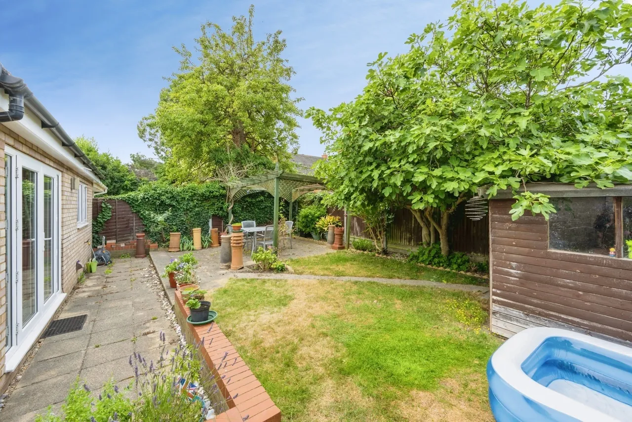 Bradgate Road, BEDFORD, Bedfordshire, MK40, photo 19