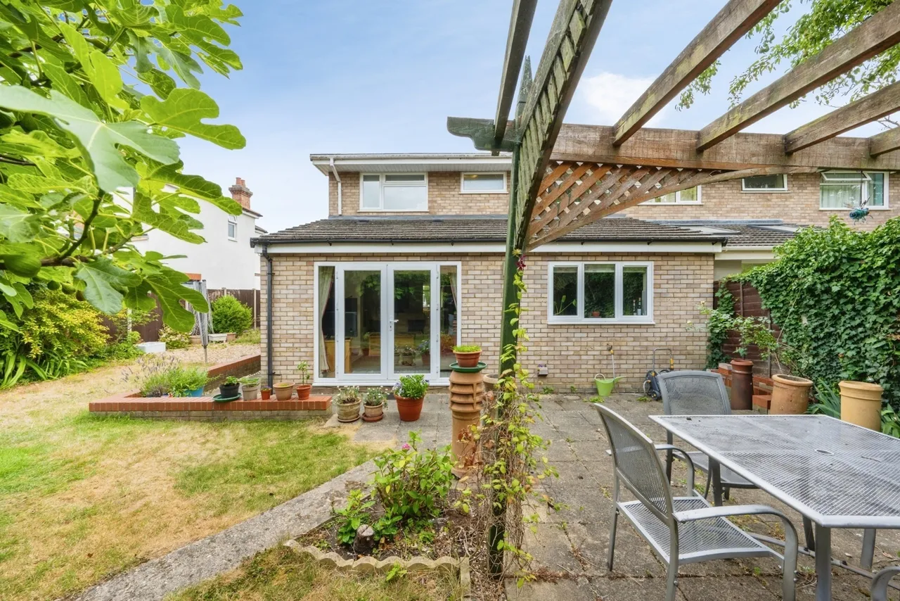 Bradgate Road, BEDFORD, Bedfordshire, MK40, photo 16