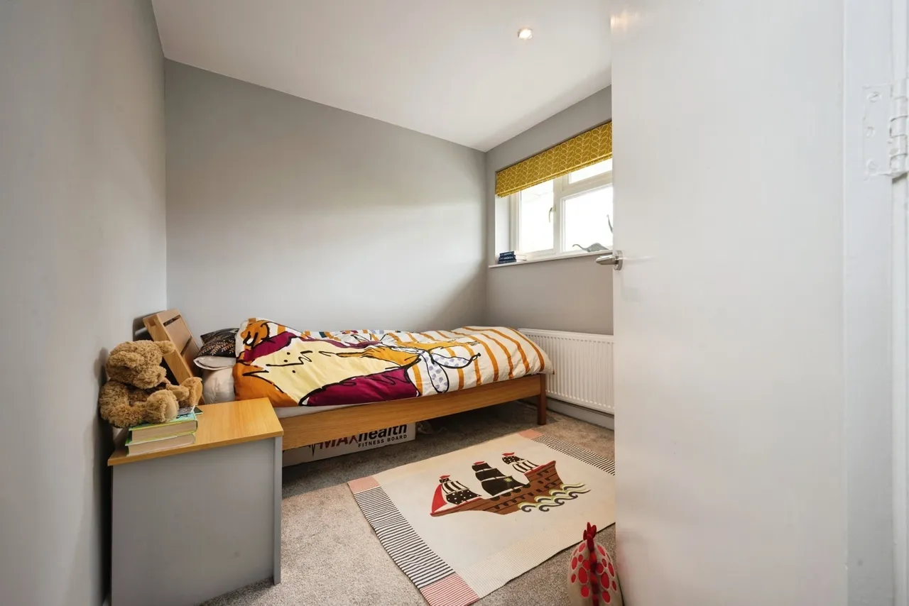 Bradgate Road, BEDFORD, Bedfordshire, MK40, photo 14
