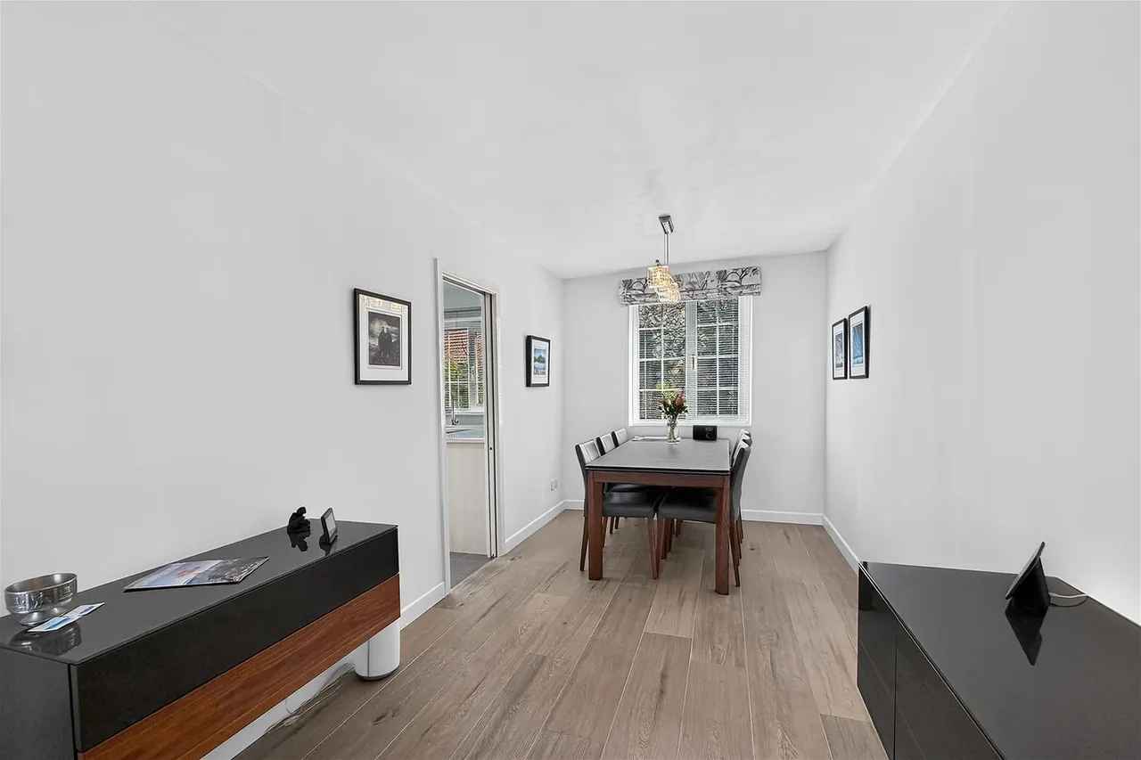 Heyes Leigh Heyes Drive, Timperley, Cheshire WA15 6EY, photo 5