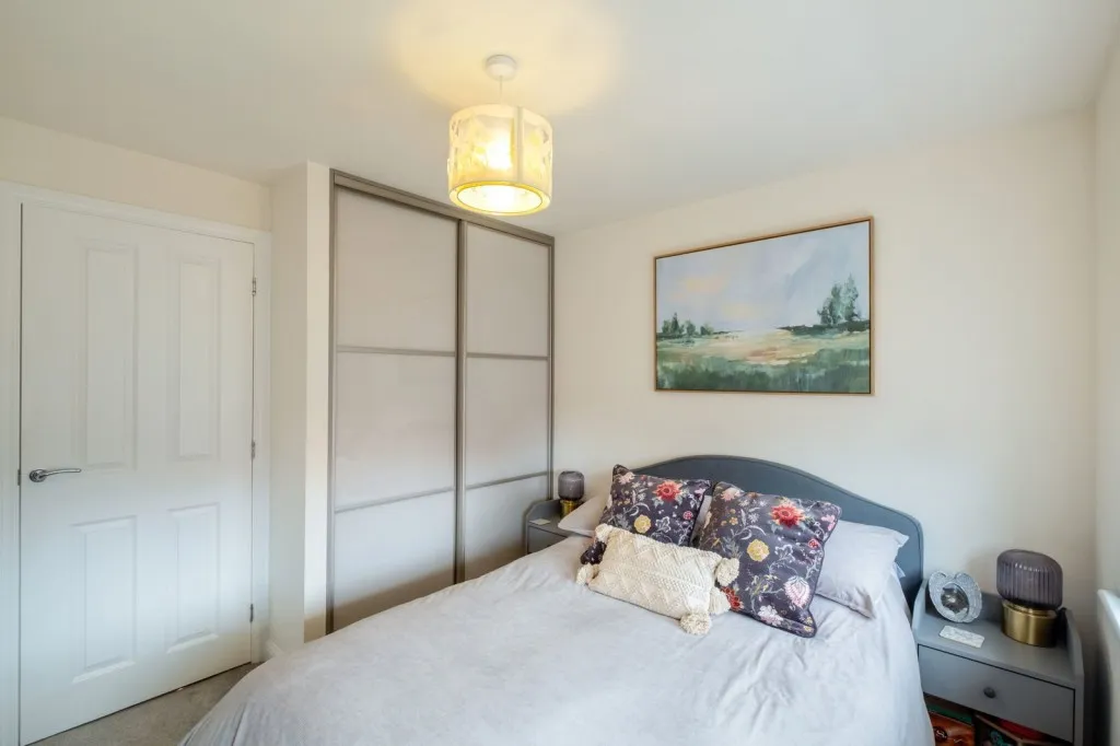Pankhurst Close, East Leake, LE12, photo 10