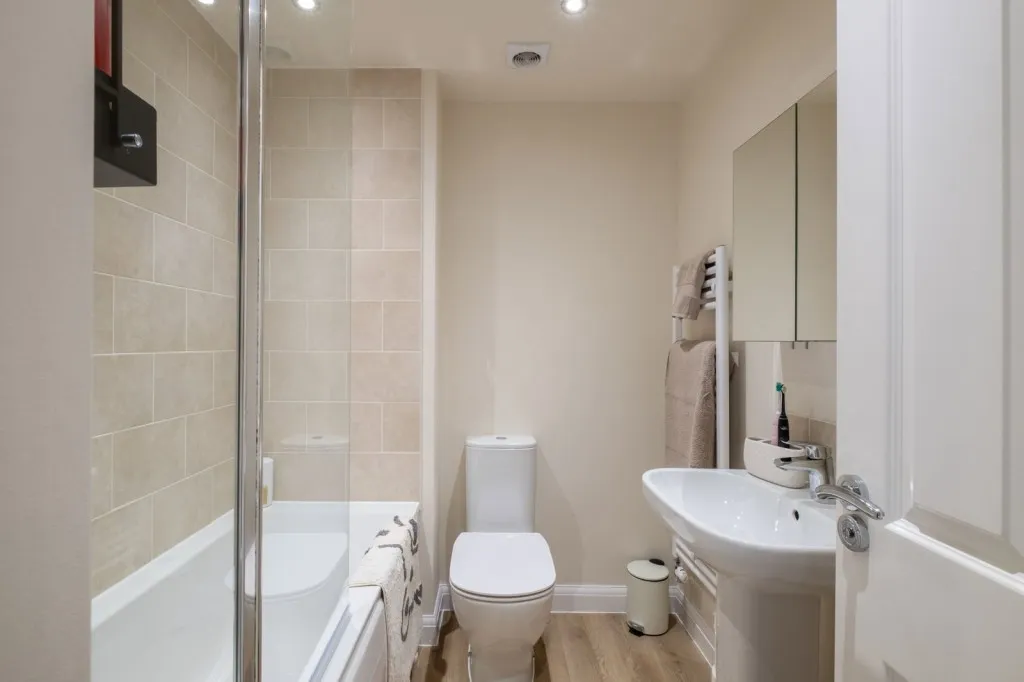 Pankhurst Close, East Leake, LE12, photo 14