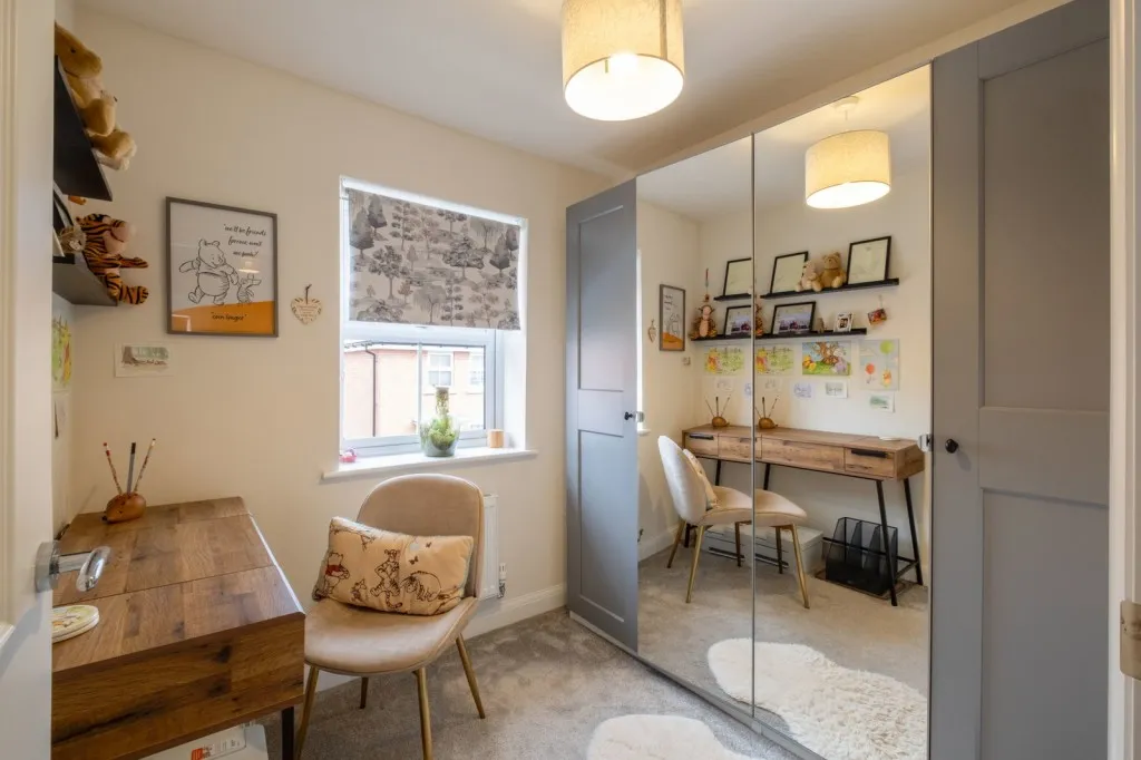 Pankhurst Close, East Leake, LE12, photo 13