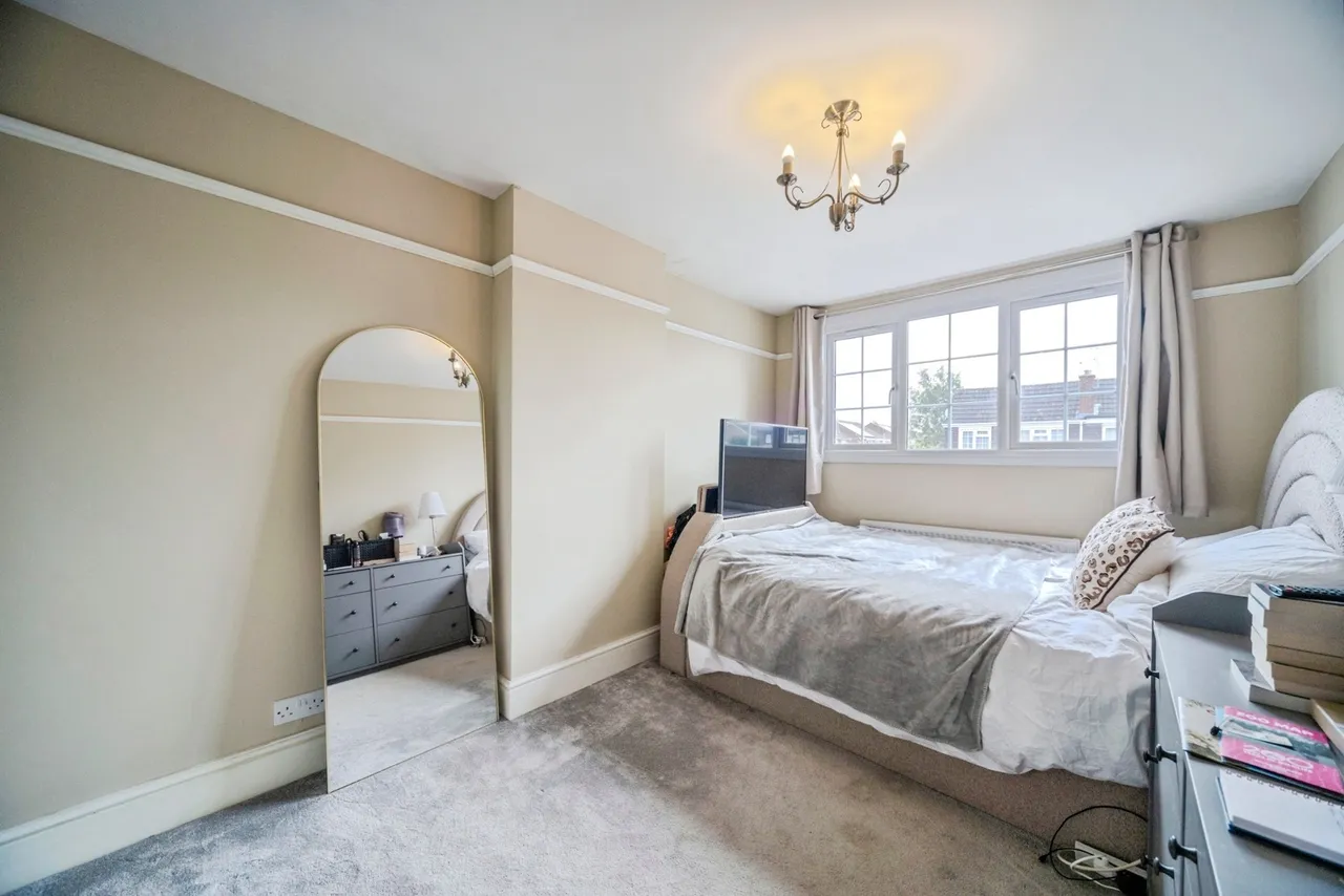Cornelia Close, Bletchley, Milton Keynes, Buckinghamshire, MK2, photo 15