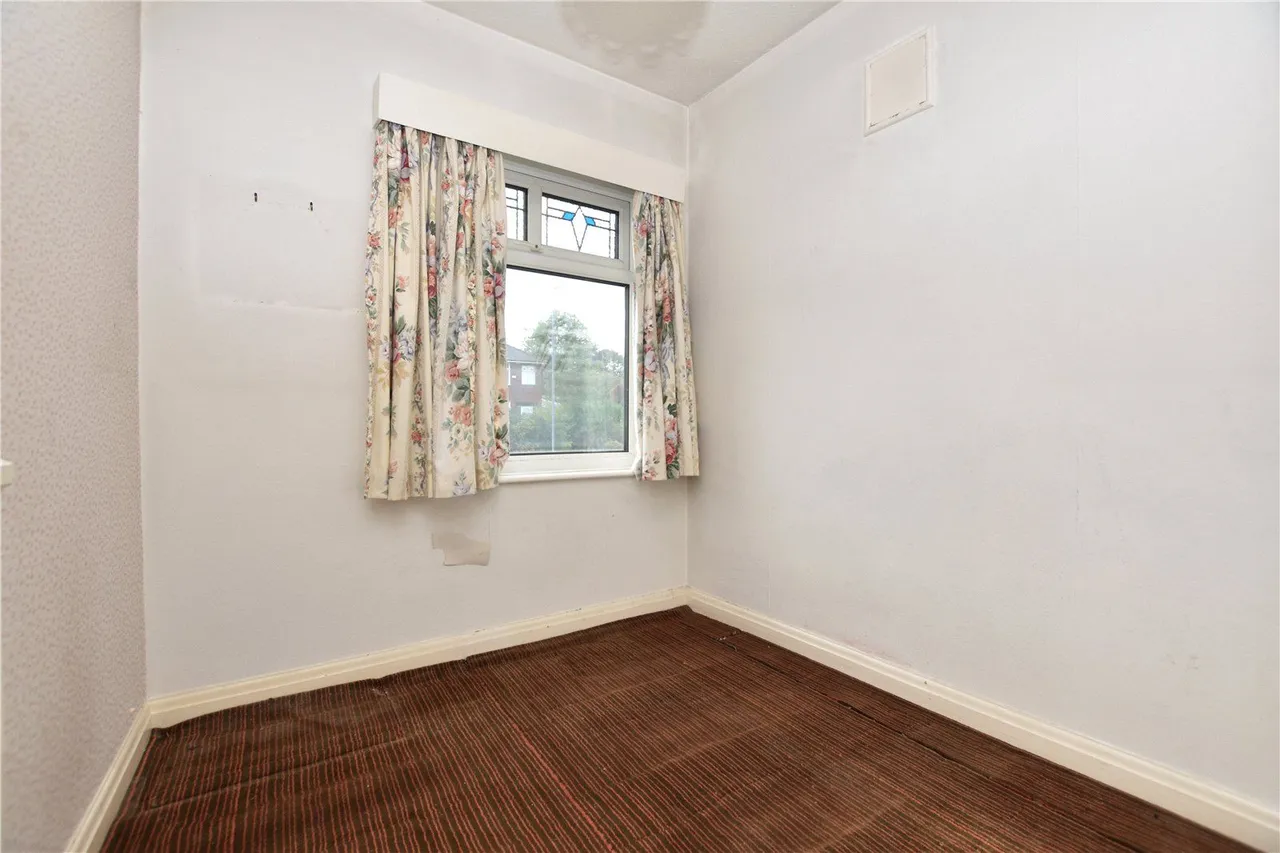 Corporation Street, Morley, LS27, photo 8