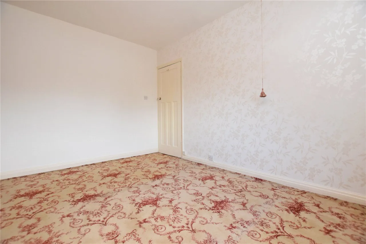 Corporation Street, Morley, LS27, photo 16