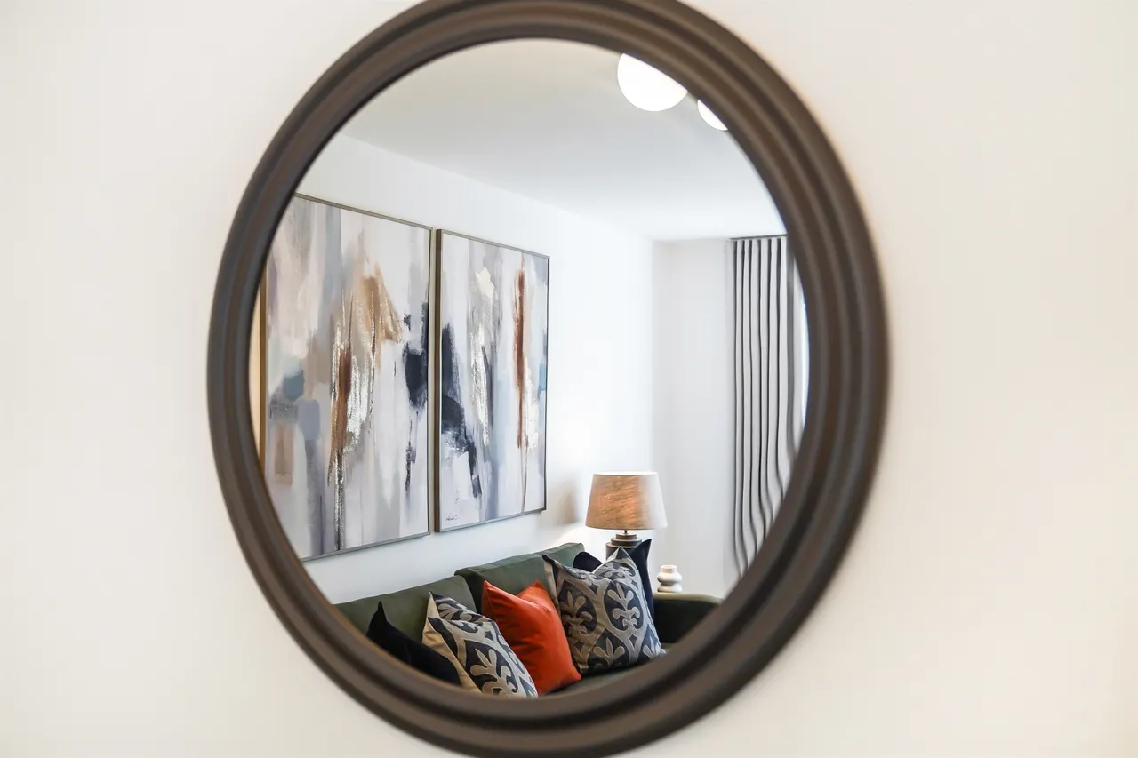 Headley Chase, Epsom, Kt18, photo 12
