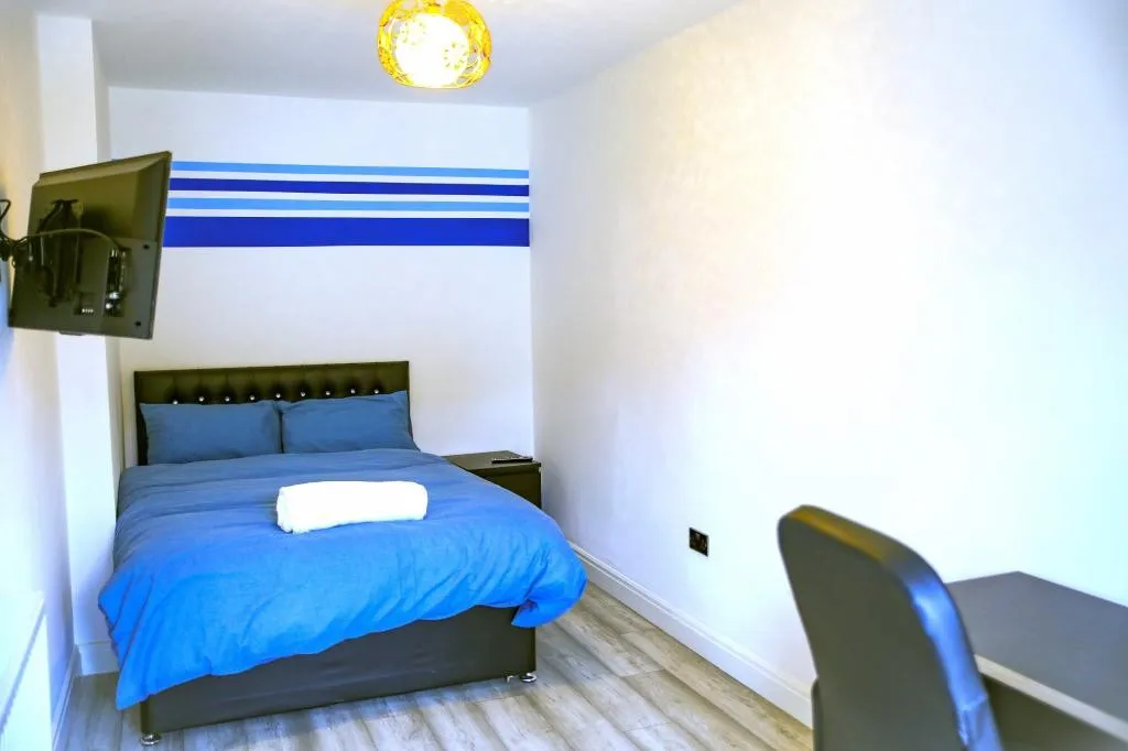 Rostron Avenue, Manchester, M12, photo 14