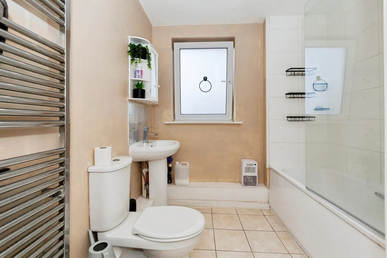 Grays Place, Slough, SL2, photo 8