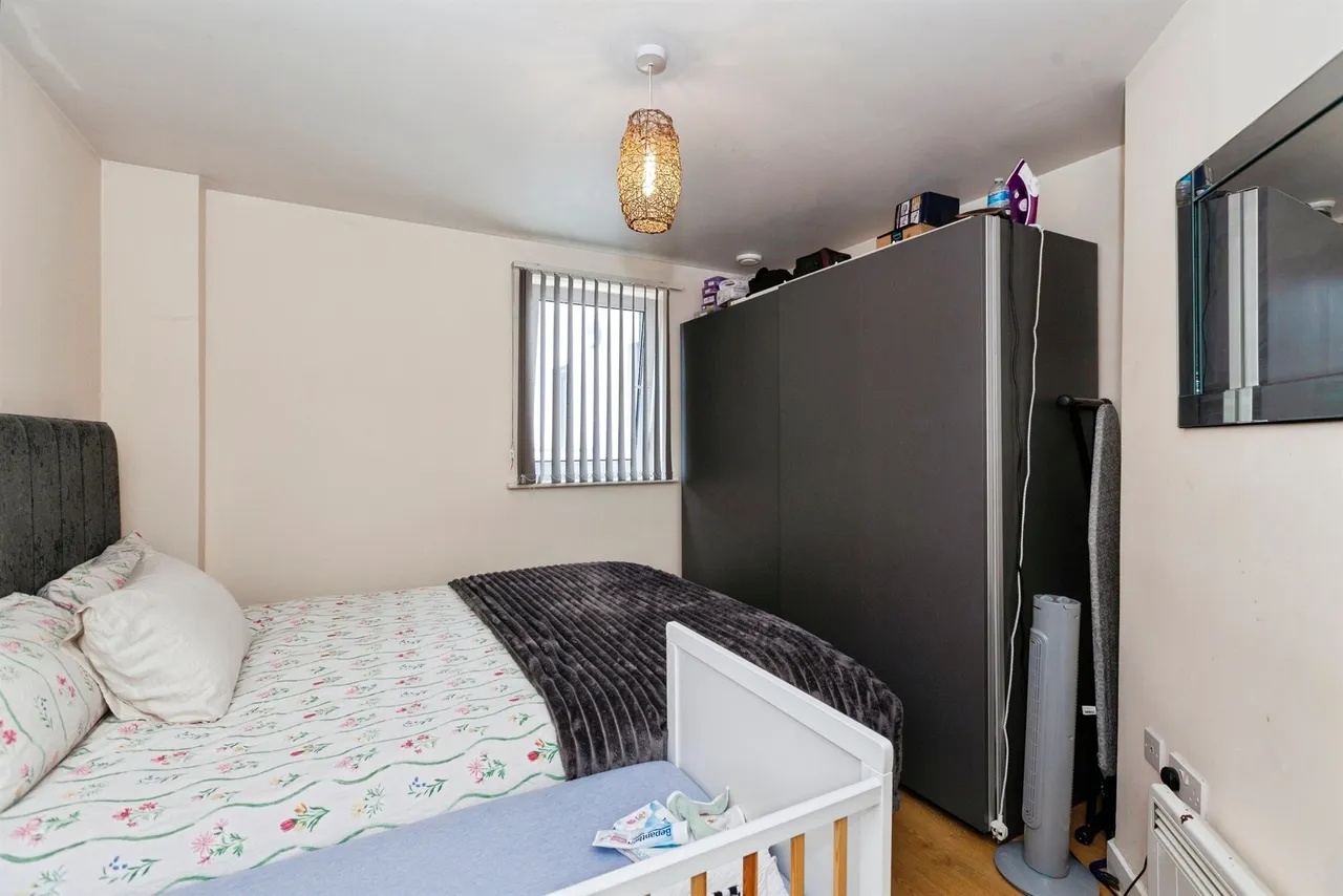 Grays Place, Slough, SL2, photo 6