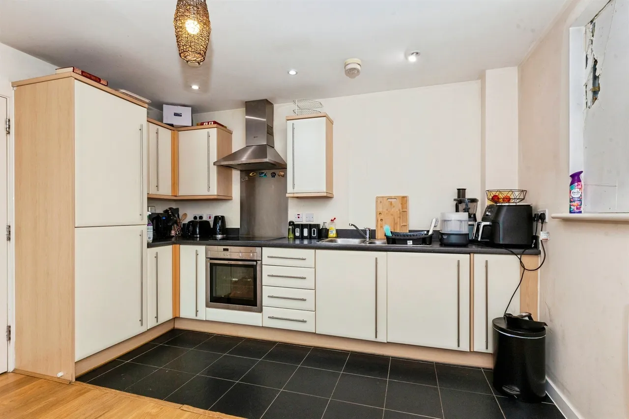 Grays Place, Slough, SL2, photo 5