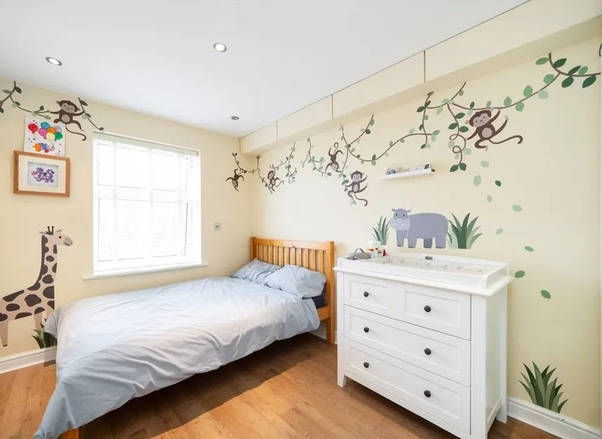 Windmill Road, Brentford, TW8, photo 5
