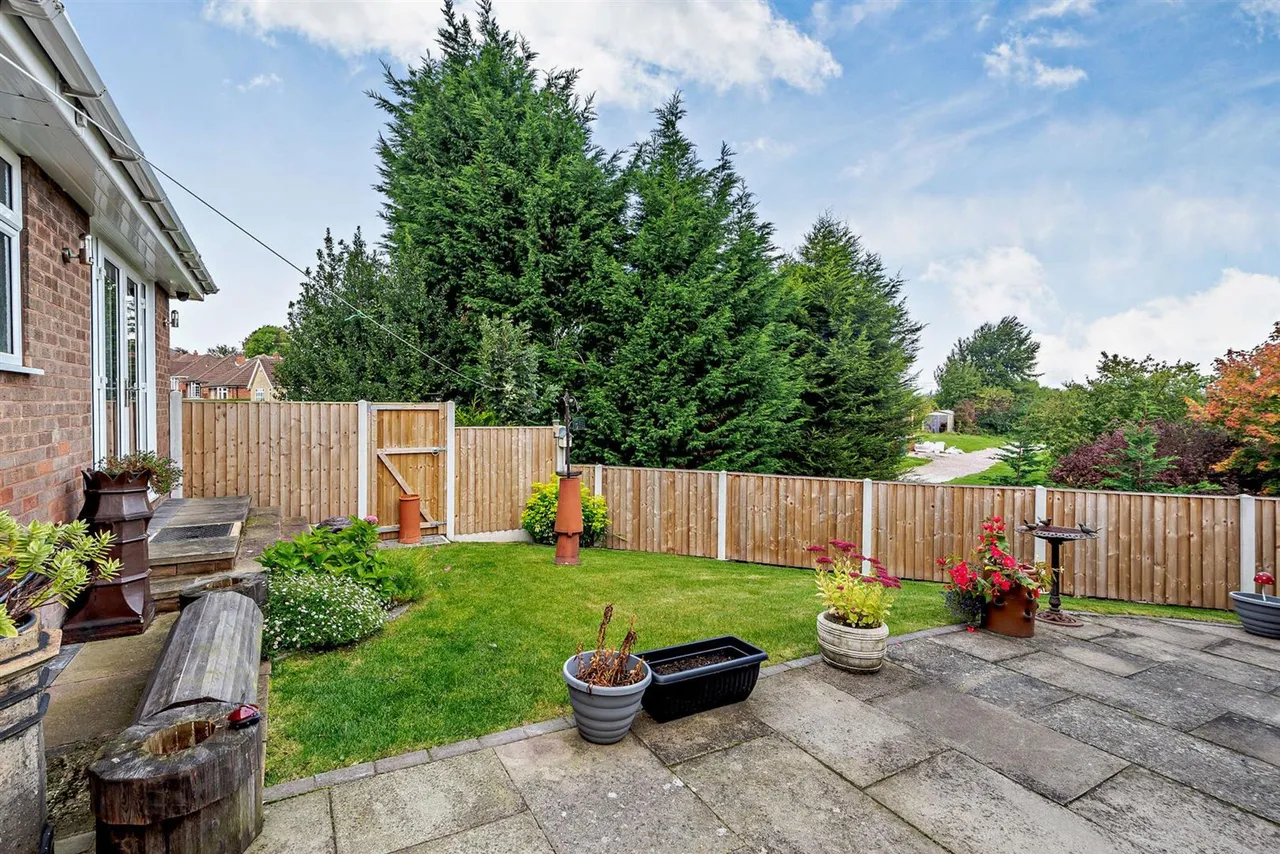 Nethermoor Road, New Tupton, S42, photo 6