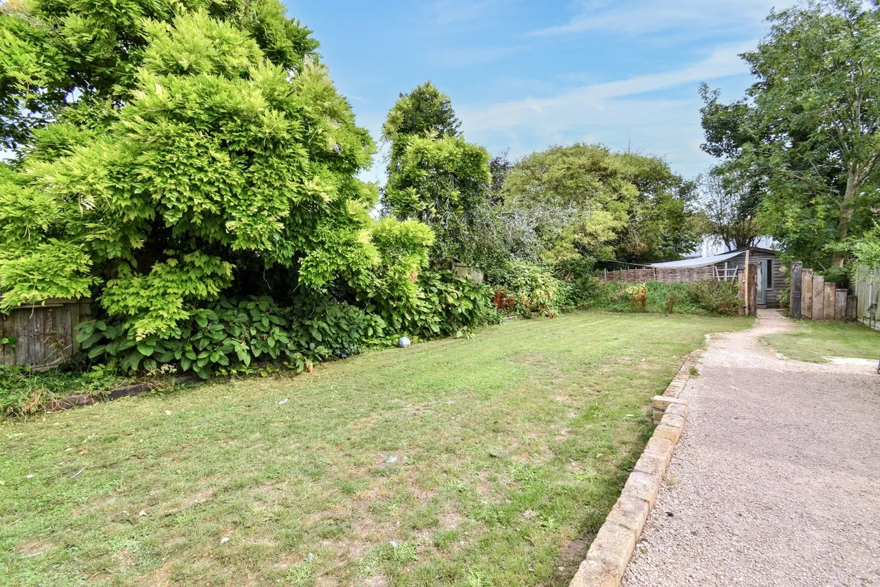 Dering Road, Herne Bay, photo 13