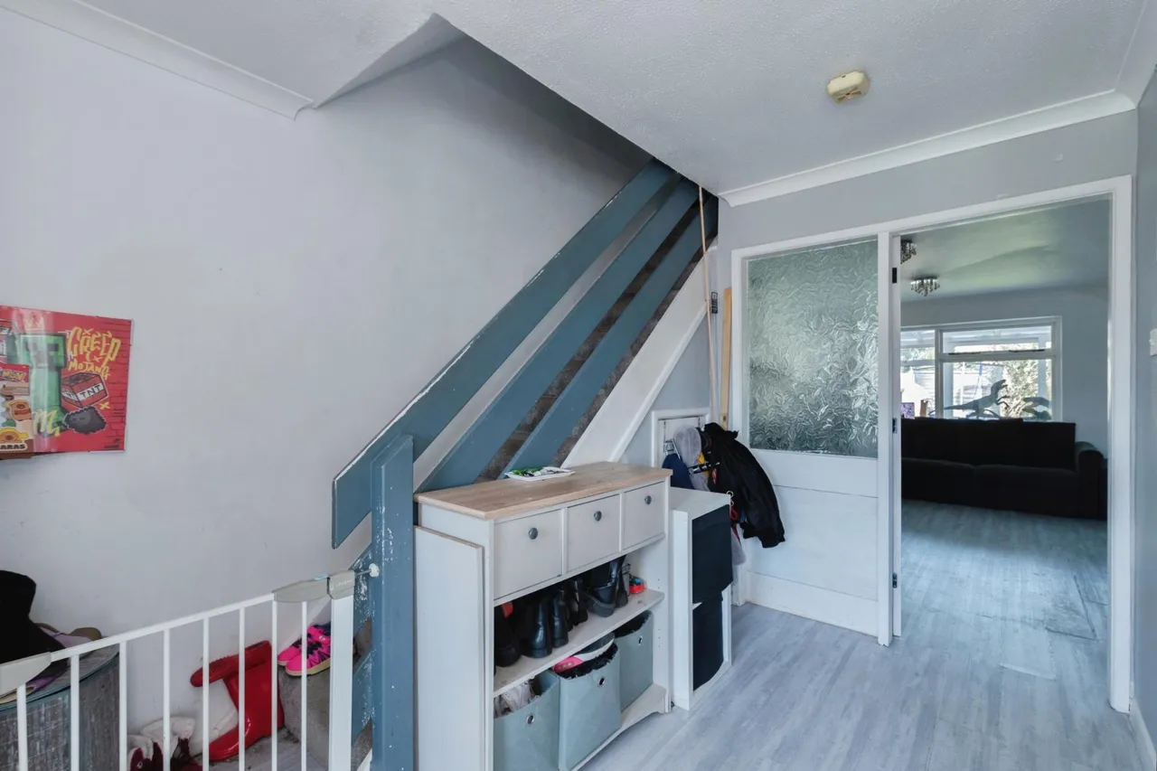 Bronte Avenue, Christchurch, BH23, photo 13