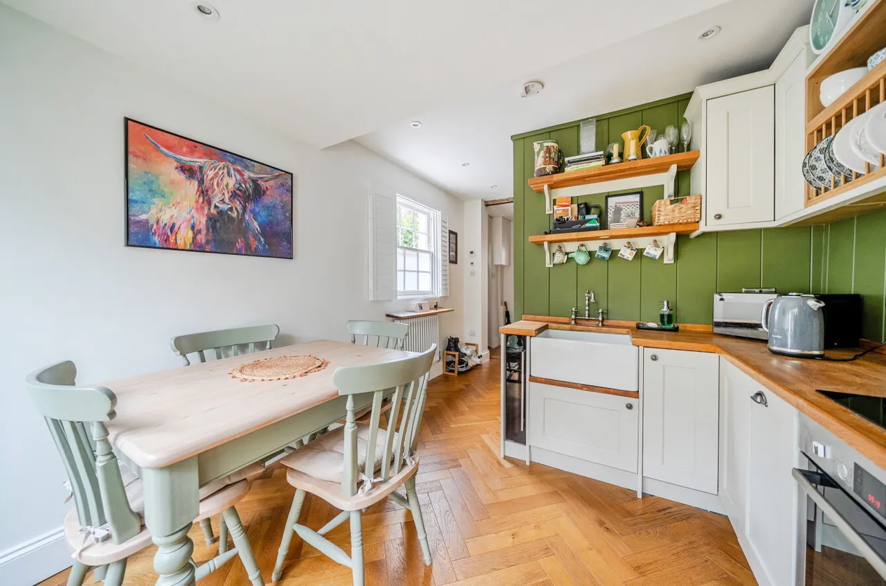 Mead Lane, Farnham, GU9, photo 6