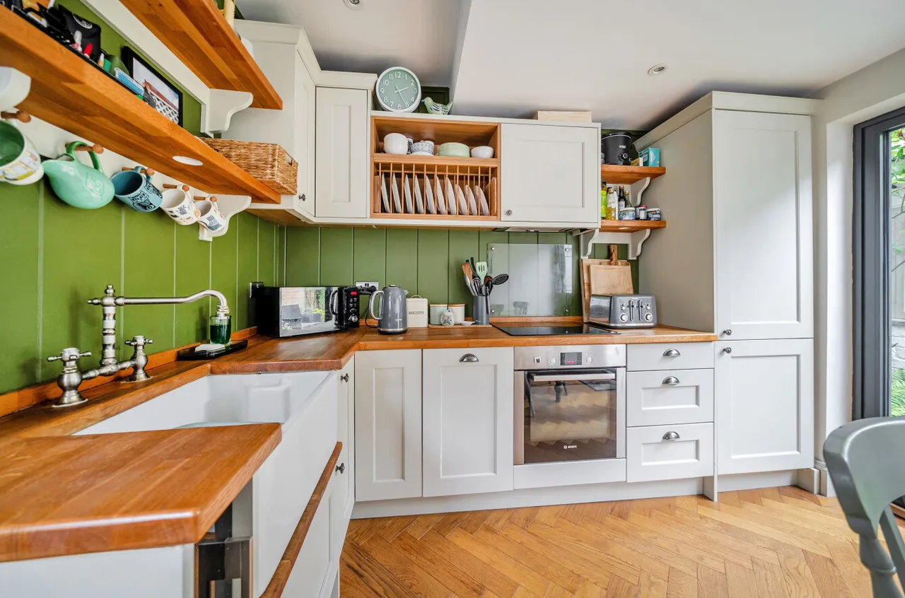 Mead Lane, Farnham, GU9, photo 7