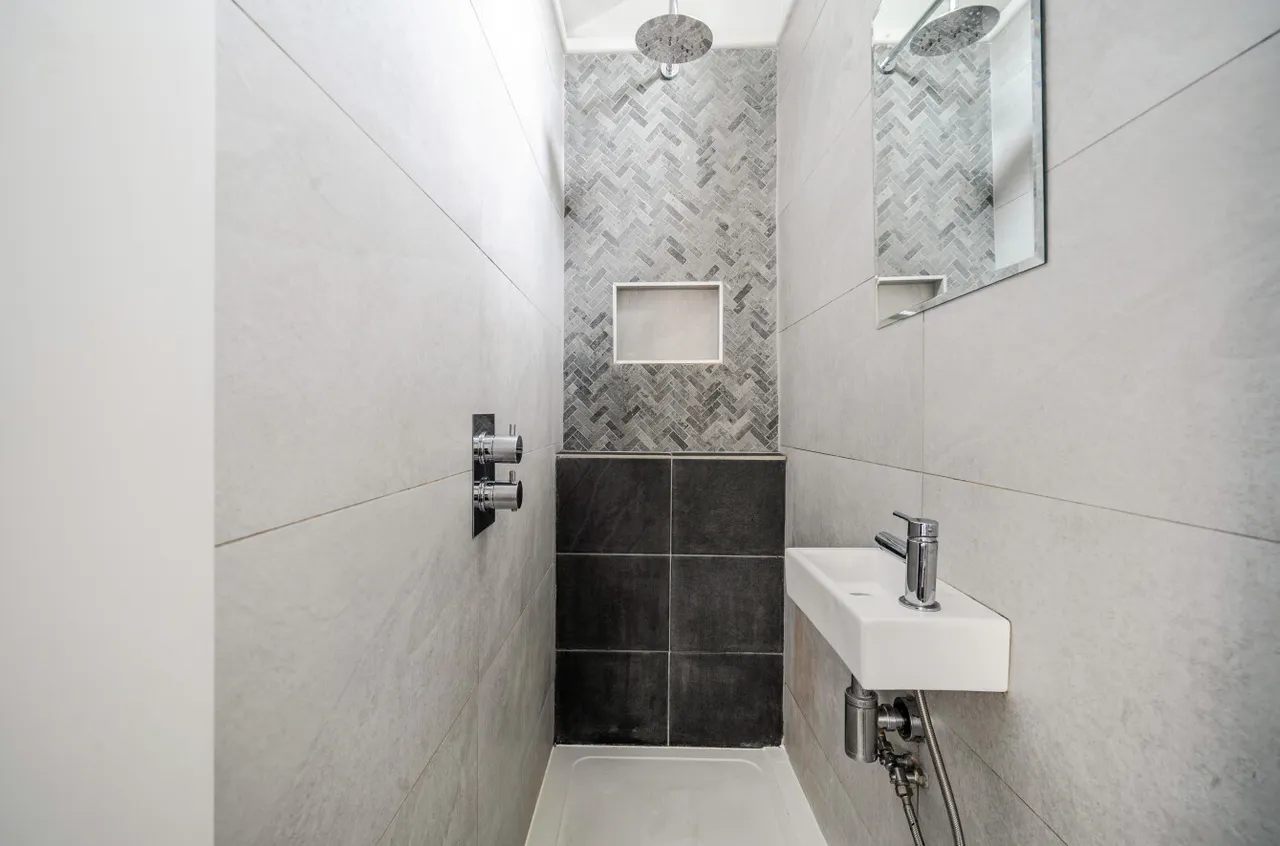 Mead Lane, Farnham, GU9, photo 8