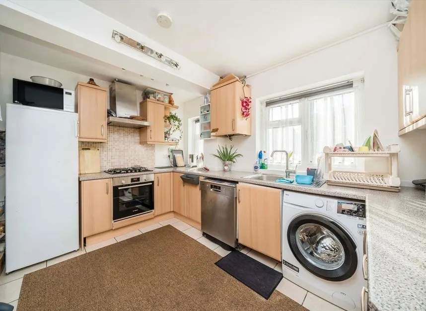Ditton Road, Surbiton, KT6, photo 3