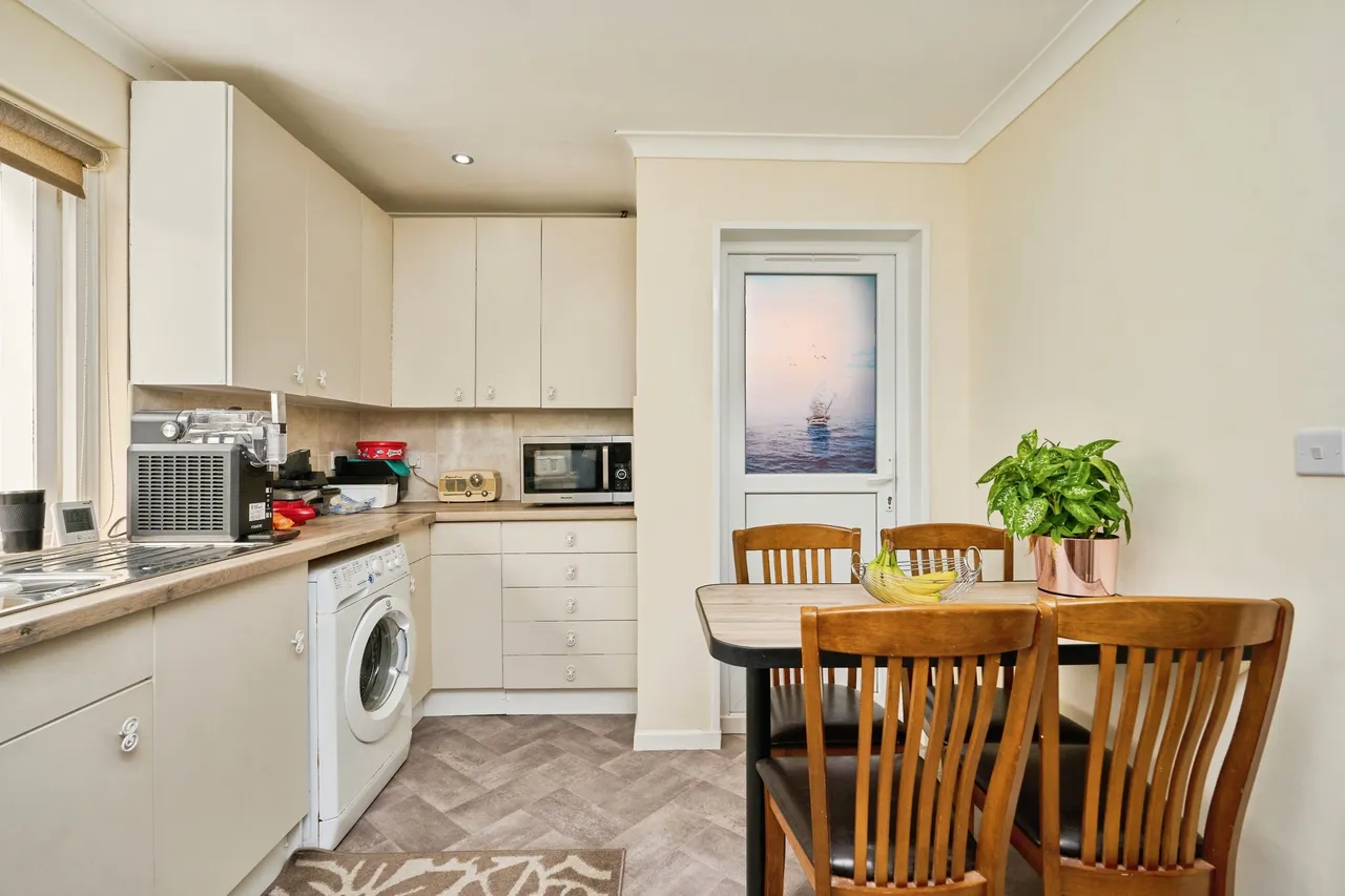 Copse Lane, Freshwater, PO40, photo 17