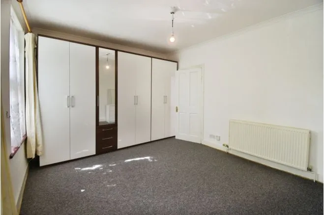 Fentons Avenue, London, E13, photo 13