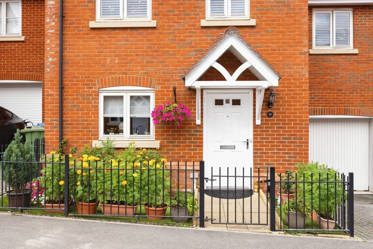 Scarlett's Road, Wellesley, GU11, photo 13